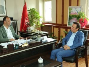 Genç’ten Chp’ye Geçmiş Olsun Ziyareti
