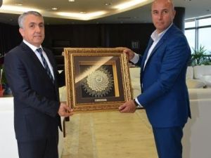 Başkanlardan Rektöre Hayırlı Olsun Ziyareti