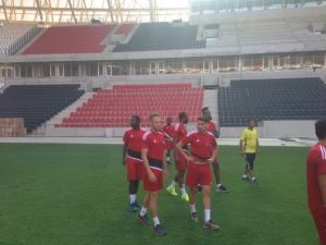 Gaziantepsporlu Futbolcular Gap Arena’yı Gezdi