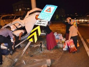 Şehit Cenazesine Giden Aile Trafik Kazası Geçirdi: 5 Yaralı