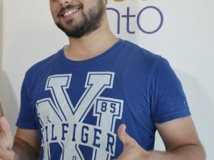 Pakistanlı Hasta İzmir’de Saç Ektirdi