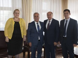 Rusya Federasyonu Trabzon Başkonsolosu Dmitry Talanov’dan Rektör Çomaklı’ya Ziyaret