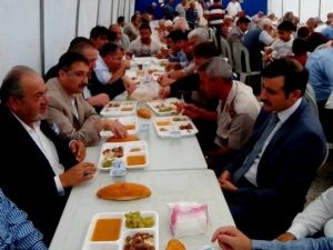 Salim Uslu, Akif Kapaklı’nın Yemeğine Katıldı