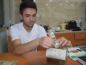 ‘F’ Seri Numaralı Bir Dolarlara Karşı ‘E Ve B’ Seri Numaralı Bir Dolarlar