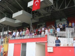 Trabzonspor Taraftarlarından Şehit Ailelerine Destek