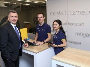 Turkcell Mağazalarında İşlem Süresi Yüzde 30 Azaldı