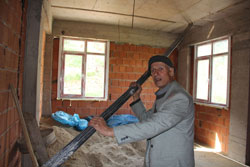 Bir İlginç Rize Evi Daha