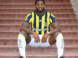 Jeremain Lens Formayı Giydi