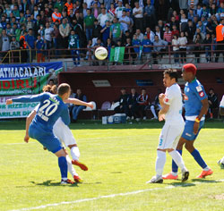 Rize Gümbür Gümbür Geliyor