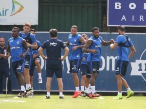 Lens Fenerbahçe’de İlk Antrenmanına Çıktı