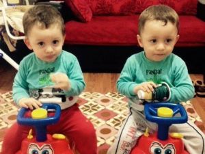 Pencereden Düşen Minik Ömer Faruk Yaşam Mücadelesini Kaybetti