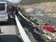 Ambulans takibinde kaza