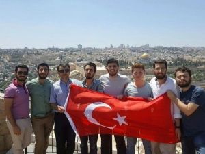Sakarya İlahiyat Öğrencileri Ürdün’den Döndü