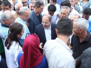 Bakan Akdağ, "Cesaret Edip Çıkmasınlar, Ezeriz, Yıkar Geçeriz"