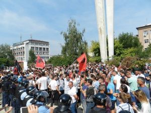 Kosova İle Karadağ Sınır Anlaşması’na Protesto Engeli