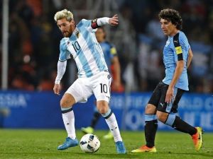 Messi Arjantin’e Golle Döndü