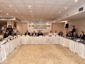 Bakan Akdağ, Gerek Olmadığı Halde Sezaryen Ameliyatı Yapan Kuruluşları Uyardı