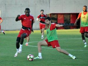 Gaziantepspor, Transfer Dönemini Hızlı Geçirdi
