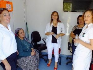 "Pembe Prenses" Kanser Tarama Tır’ı Serik’te