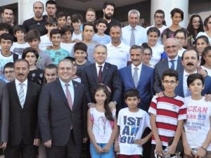 Bakan Kılıç: “(Fetö’nün) Bizim Envanterimize Giren 15 İle 18 Bin Civarında Yurtlar Oldu”