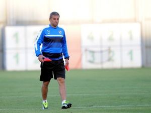 Hamzaoğlu: “Fenerbahçe’yi Göz Ardı Edemeyiz”