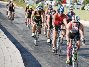14. Eğirdir Şehit Üsteğmen Enes Demir Triatlon Yarışları Başladı