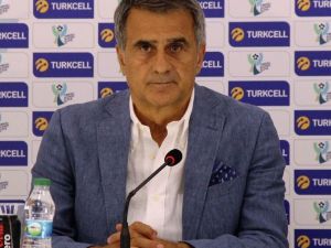 Şenol Güneş: “Elimde Neuer Ya Da Muslera Vardı Da, Oynatmadım Mı?”