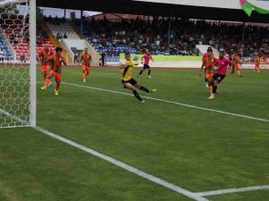 Isparta Davrazspor, Alanyaspor’u 3-1 Mağlup Etti