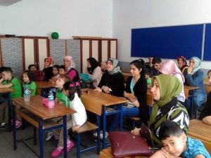 Minik Öğrenciler Okullarda Yerini Aldı