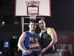 Sokak Basketbolunun Kralı Tacını Taktı
