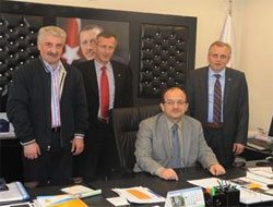 Rize'de Ak Parti'ye Katılım