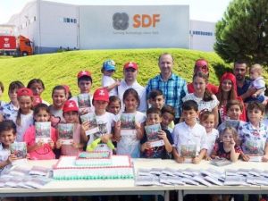 Sdf’den Öğrencilere Okul Seti