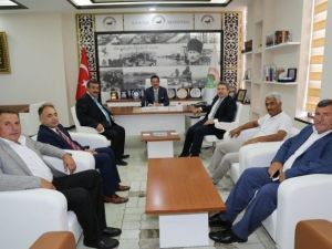 Feramuz Üstün’den Başkan Tok’a Ziyaret