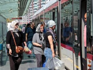 Tramvayda Mevcut Ücretlere Zam Yok
