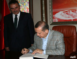 Başbakan Erdoğan Evinden Çıktı