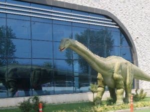 ‘Devr-i Dinozor’a Rekor İlgi