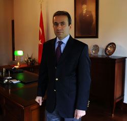 RTE Üniversitesi Logosu Kaymakamdan