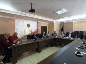 Belediye Başkanı Memiş, Muhtarlarla Toplantısını Aksatmıyor