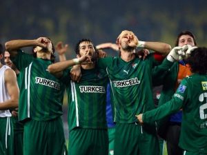 Bursaspor 2 Bin 393 Günlük Hasreti Bitirmek İstiyor
