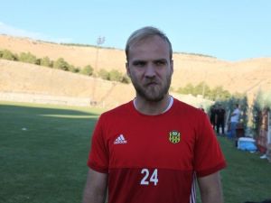 Yeni Malatyaspor’da Hakan’dan ‘Kalede Sorun Yok’ Mesajı