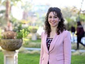 Aşırı Miktarda Et Ve Tatlı Tüketimine Dikkat