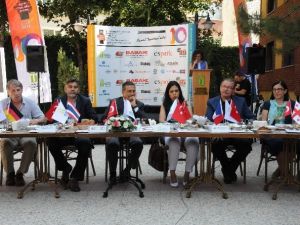 Toprak Sanata Buluşacak
