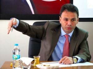 Maçka Belediyesi Şehitlerini Unutmadı