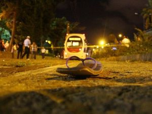 Tramvayın Çarptığı Genç Hayatını Kaybetti