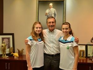 Sporcular Tepebaşı’nı Peru’da Temsil Edecek