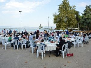 Türkçe Öğrenen Suriyeli Mülteciler Piknikte Buluştu
