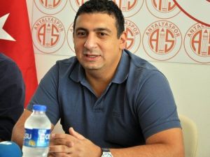 Öztürk: "İyi Futbol Beklentimiz Sadece Eto’o’dan Değil"
