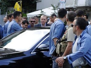 Cumhurbaşkanı Erdoğan Polis Merkezini Ziyaret Etti