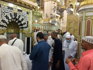 Hacılar Mescid-i Nebevi’de Hasret Gideriyor