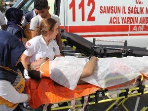 Iraklı Genci Boğulmaktan Vatandaşlar Kurtardı
